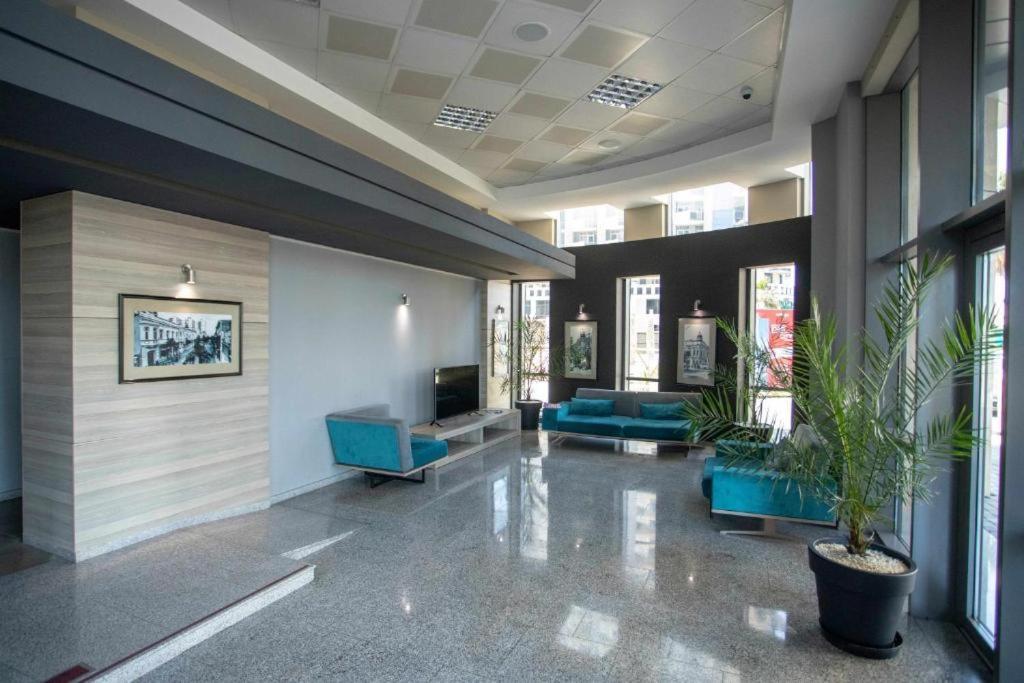 Luxury Apartments Batumi Bagian luar foto